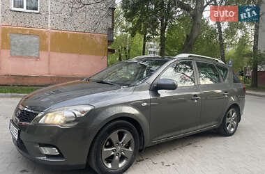 Универсал Kia Ceed 2011 в 