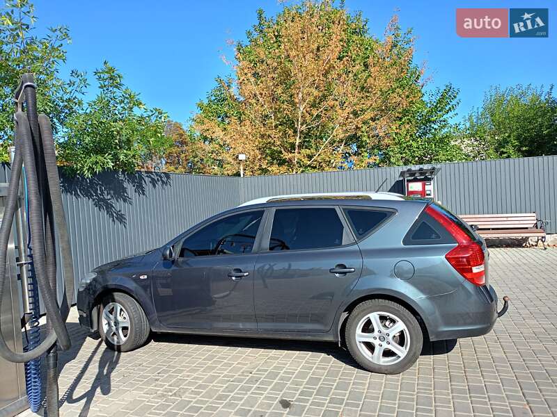 Универсал Kia Ceed 2009 в Первомайске