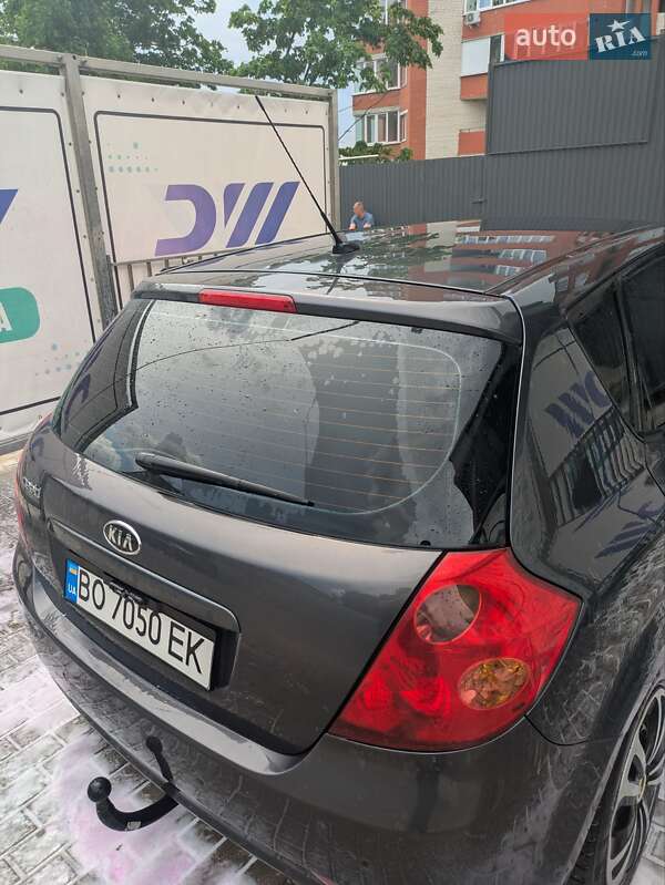 Хэтчбек Kia Ceed 2008 в Тернополе
