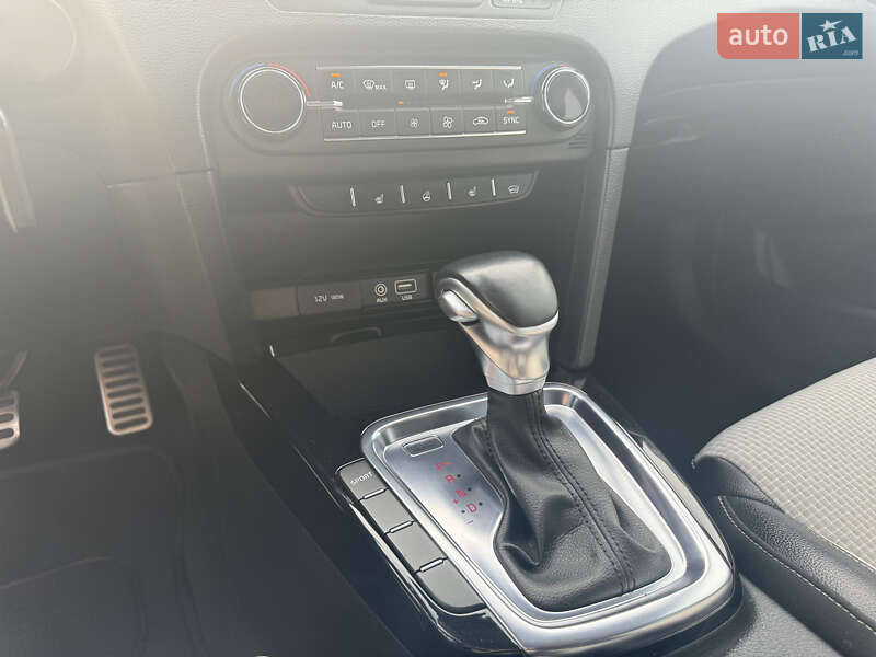 Хетчбек Kia Ceed 2018 в Києві
