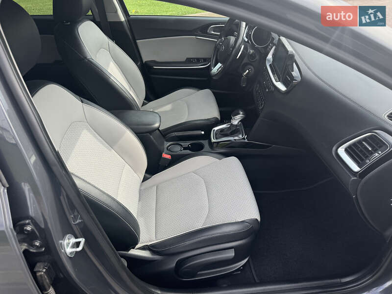 Хетчбек Kia Ceed 2018 в Києві