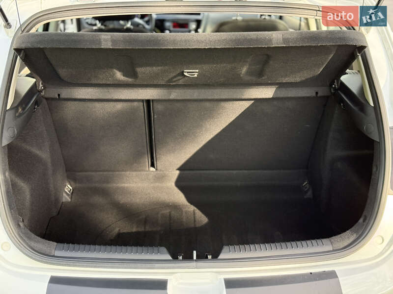 Хэтчбек Kia Ceed 2017 в Виннице