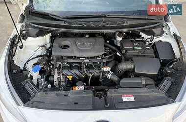 Хетчбек Kia Ceed 2017 в 
