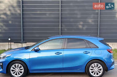 Хэтчбек Kia Ceed 2019 в 