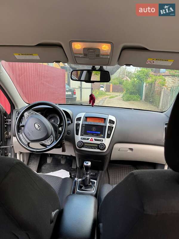Универсал Kia Ceed 2008 в Запорожье