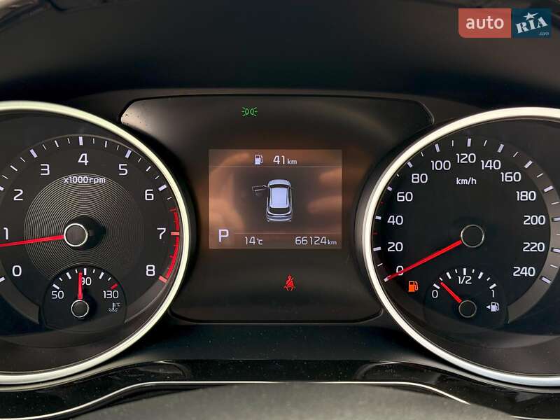 Хэтчбек Kia Ceed 2019 в Львове