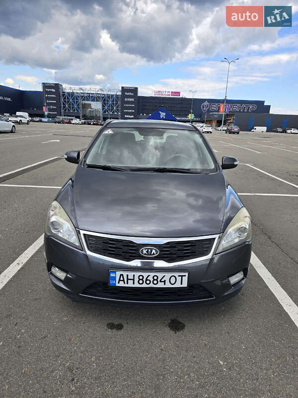 Kia Ceed 2010