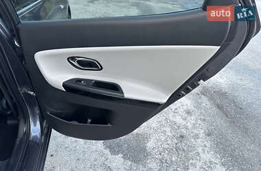 Хэтчбек Kia Ceed 2013 в 