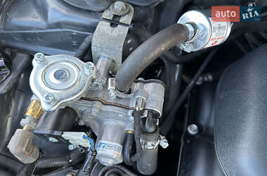 Хэтчбек Kia Ceed 2013 в 