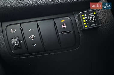 Хэтчбек Kia Ceed 2013 в 