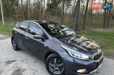 Хэтчбек Kia Ceed 2013 в Киеве
