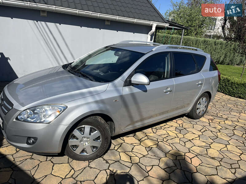 Универсал Kia Ceed 2008 в Киеве