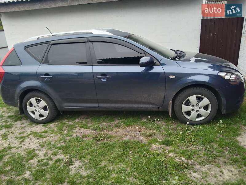 Универсал Kia Ceed 2009 в Нежине