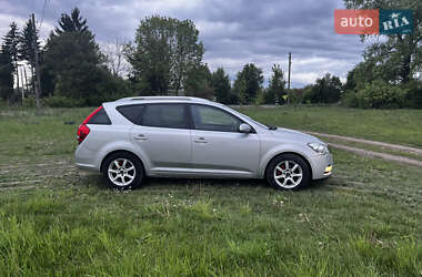 Универсал Kia Ceed 2011 в 