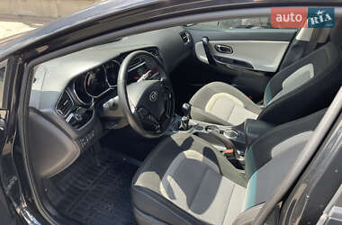 Універсал Kia Ceed 2013 в 