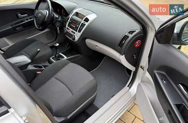 Хетчбек Kia Ceed 2007 в 
