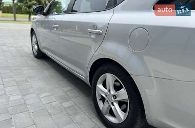 Универсал Kia Ceed 2010 в 
