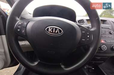 Универсал Kia Ceed 2009 в 