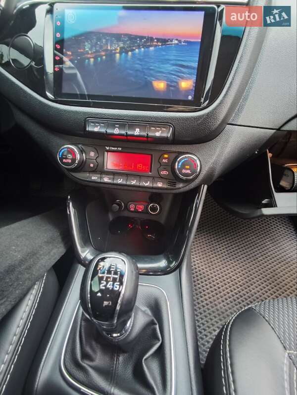 Хэтчбек Kia Ceed 2016 в Днепре фото 14 Хэтчбек Kia Ceed 2016 в Днепре