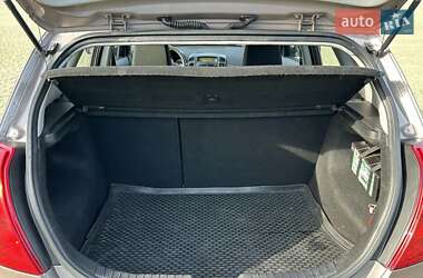 Хэтчбек Kia Ceed 2007 в 