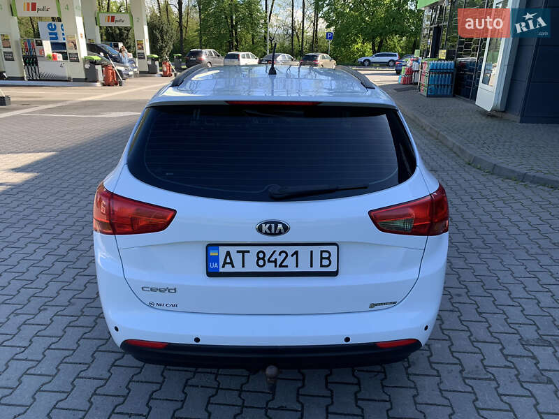 Универсал Kia Ceed 2013 в Калуше