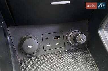 Хэтчбек Kia Ceed 2011 в 