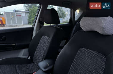 Хэтчбек Kia Ceed 2008 в 