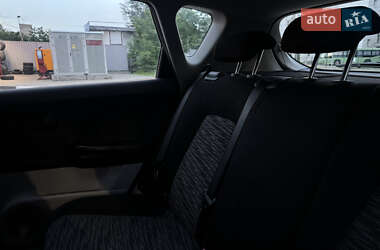 Хэтчбек Kia Ceed 2008 в 