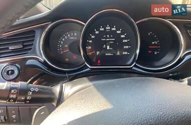 Хэтчбек Kia Ceed 2017 в 