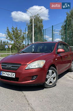 Универсал Kia Ceed 2009 в Лохвице