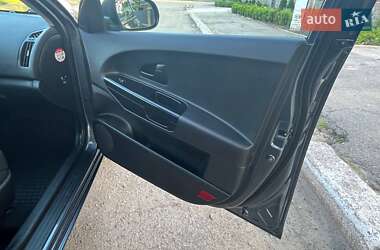 Универсал Kia Ceed 2010 в 