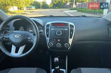 Универсал Kia Ceed 2010 в 