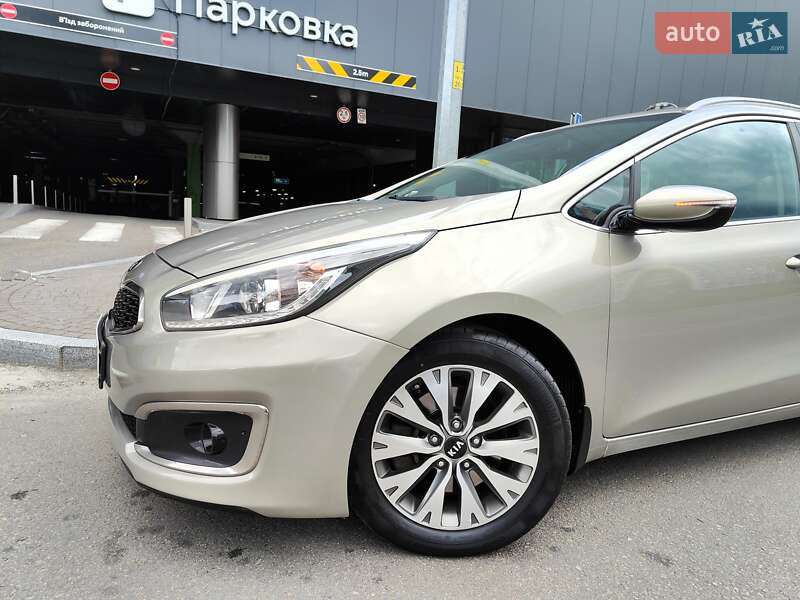Универсал Kia Ceed 2016 в Киеве