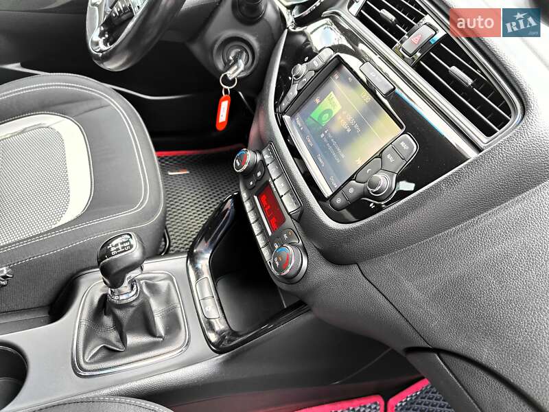 Универсал Kia Ceed 2016 в Киеве