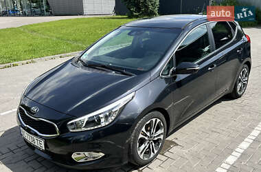 Хетчбек Kia Ceed 2013 в Львові