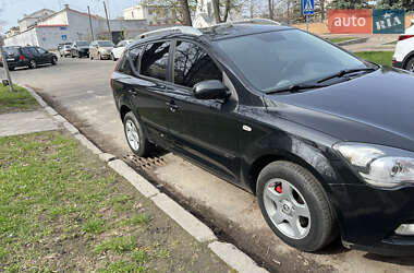 Универсал Kia Ceed 2010 в Краснограде