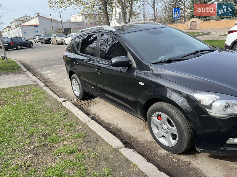 Kia Ceed 2010