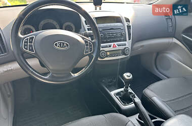 Хэтчбек Kia Ceed 2007 в 