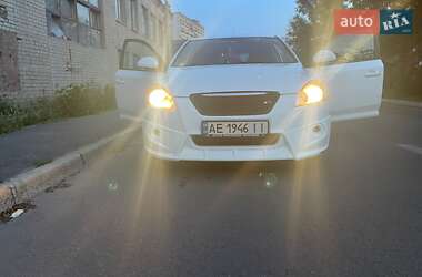Хетчбек Kia Ceed 2007 в Дніпрі