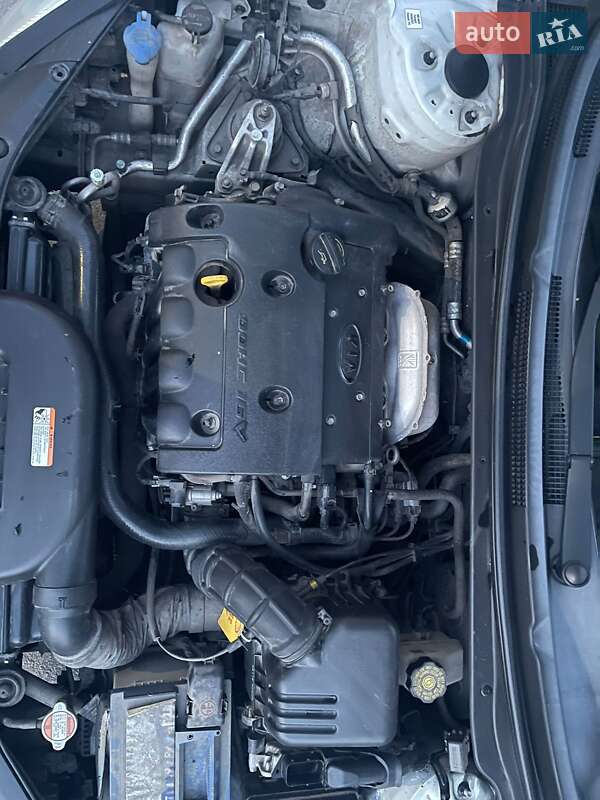 Хетчбек Kia Ceed 2007 в Дніпрі