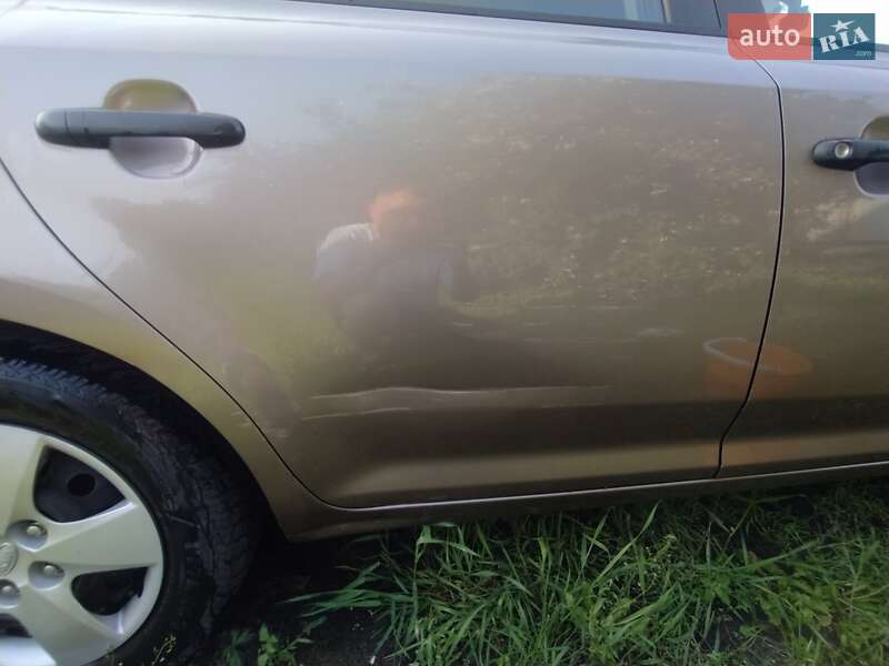 Универсал Kia Ceed 2009 в Киеве