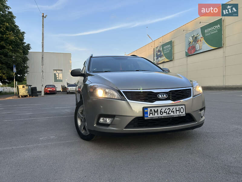 Kia Ceed 2011