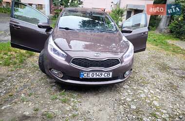 Хетчбек Kia Ceed 2012 в Чернівцях