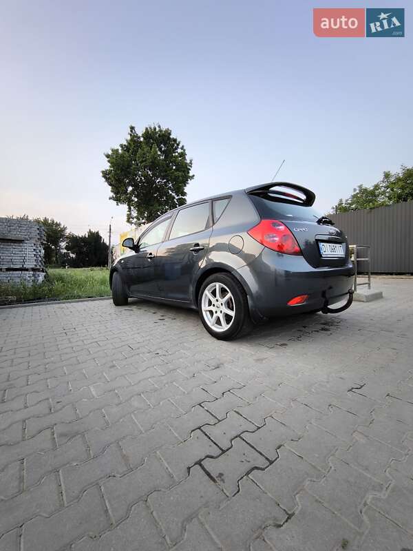 Хэтчбек Kia Ceed 2008 в Виноградове