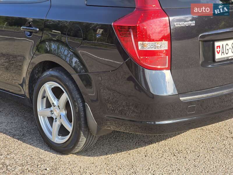 Универсал Kia Ceed 2012 в Ковеле