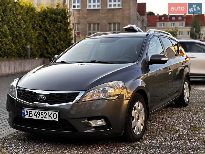 Kia Ceed 2011