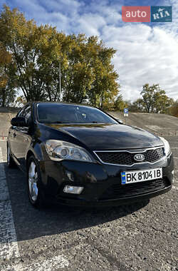 Хетчбек Kia Ceed 2011 в Вишгороді