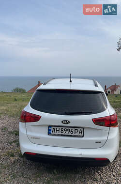 Універсал Kia Ceed 2013 в Одесі