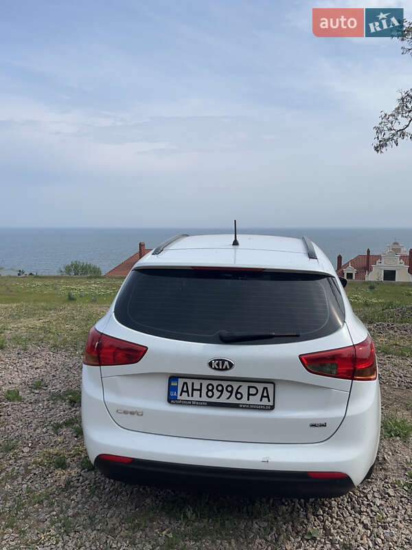 Універсал Kia Ceed 2013 в Одесі