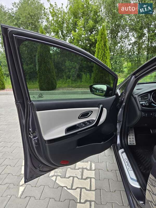 Універсал Kia Ceed 2012 в Хмельницькому